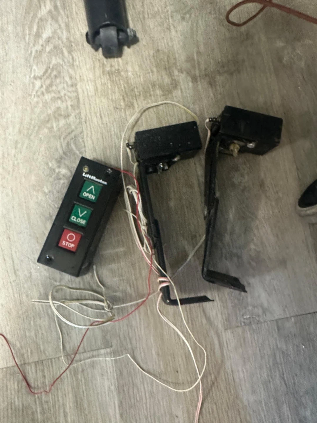 LiftMaster Logic 5.0 Commercial Door Operator - photo 4