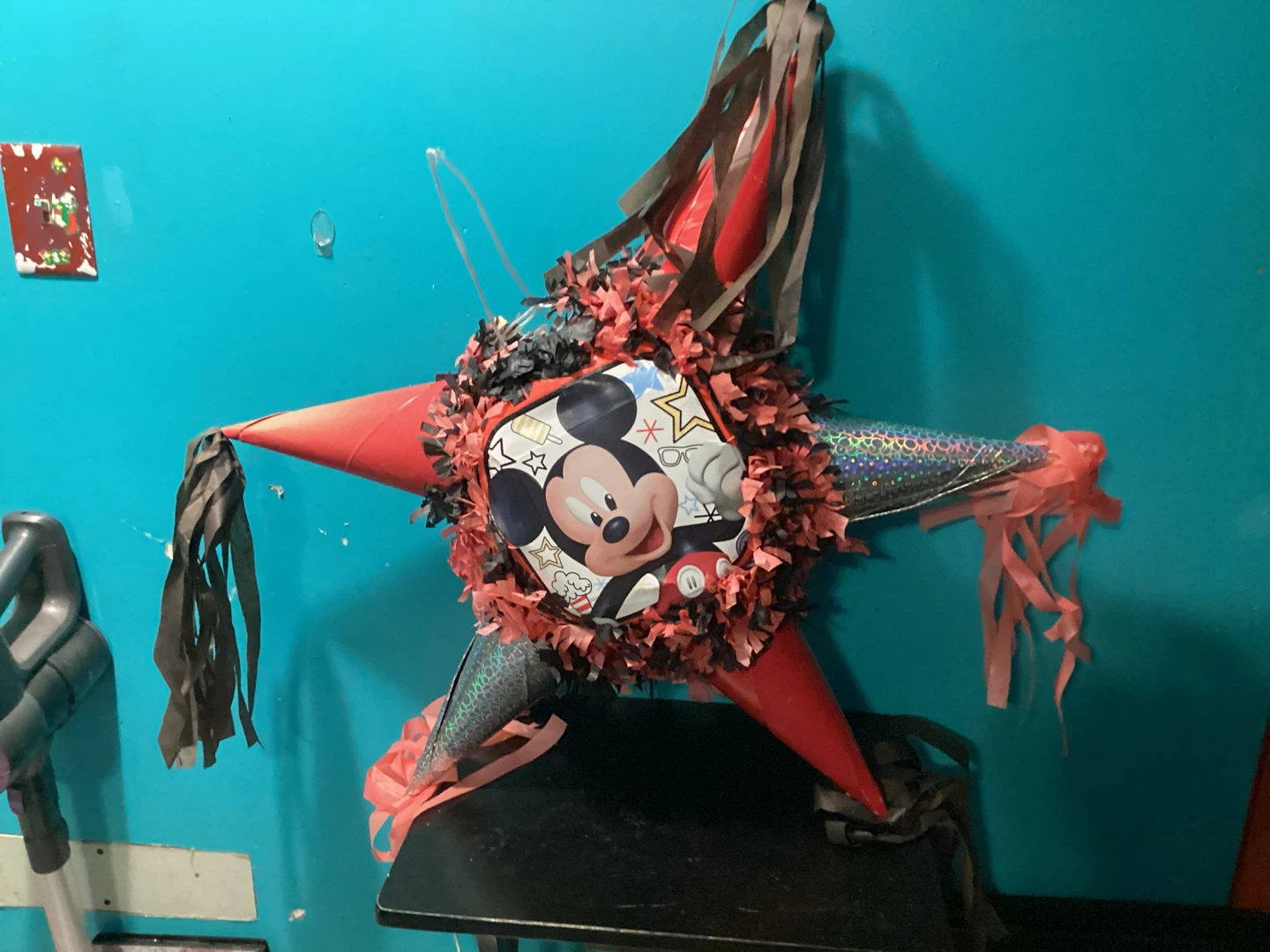 Character Theme Star Pinata - photo 2