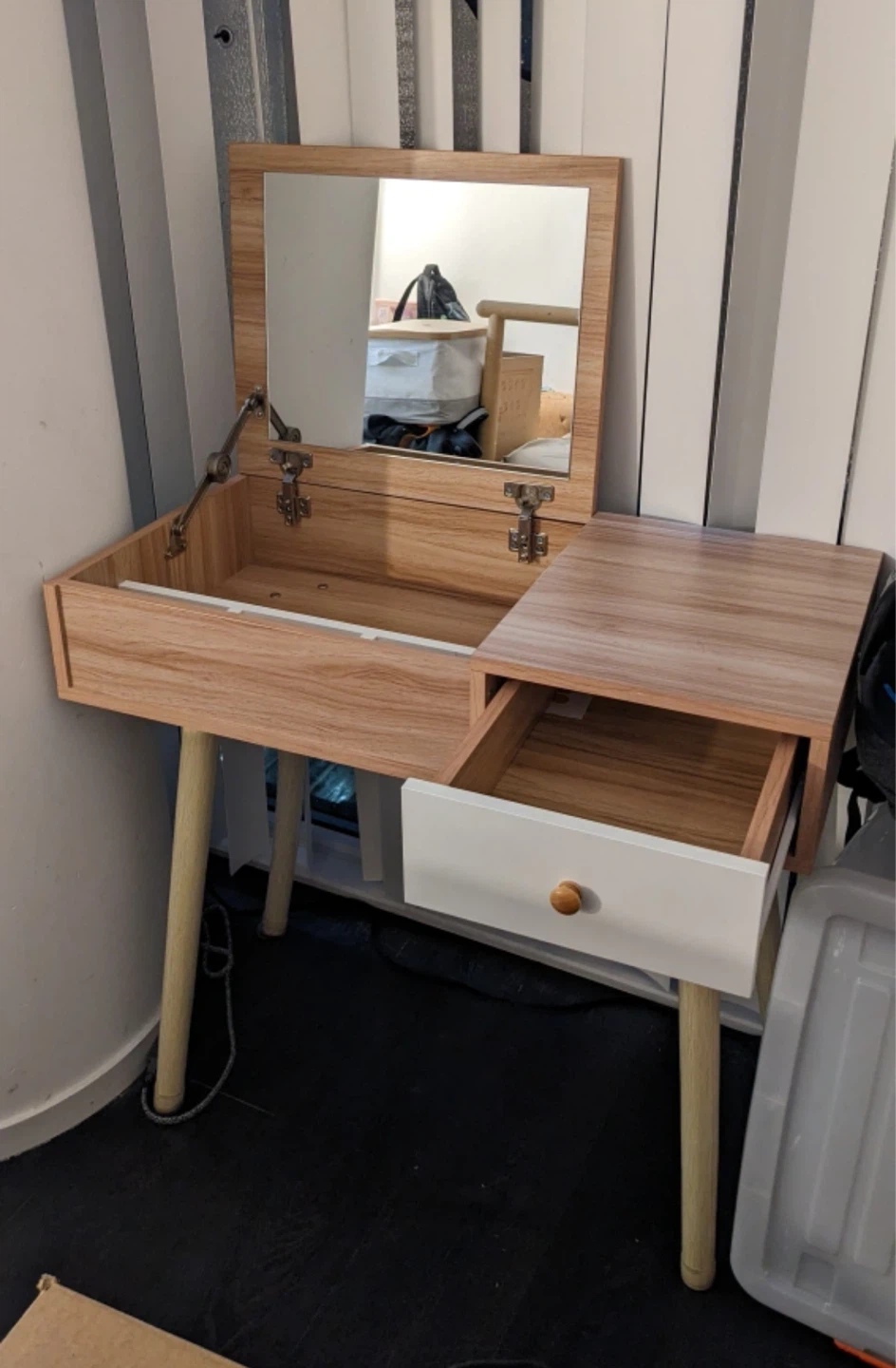 Wood vanity table with flip mirror