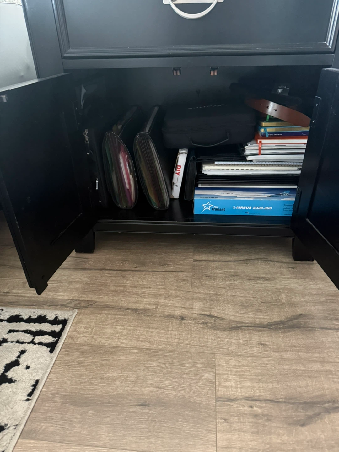 Klaussner Modern Black Wood Nightstand - photo 5