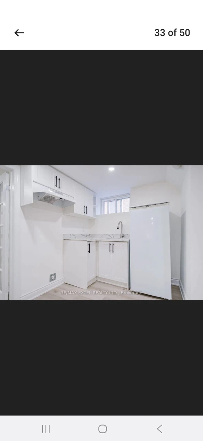 Spacious 2-Bedroom Basement with Private Entrance & Kitchen - photo 3