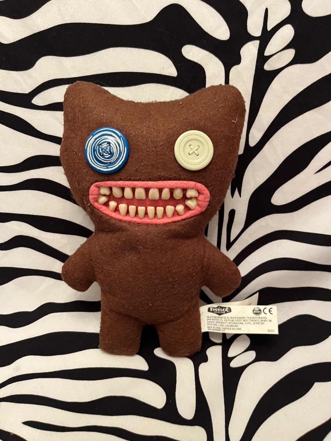 🤎 Fuggler "Mr. Buttons" (Brown) plush toy from Spin Master 🤎