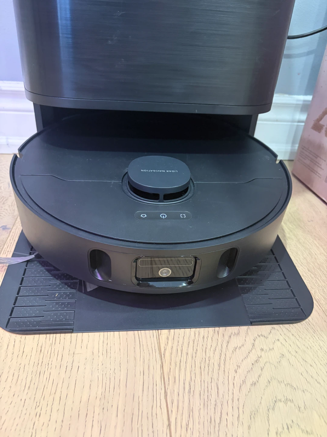 Dreame GoVac 405 Robot Vacuum & Mop – Auto-Cleaning Dock - photo 3
