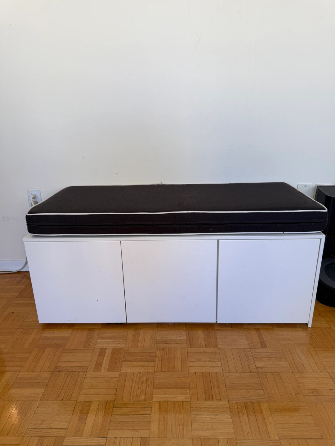 White Storage Bench with Dark blue Cushion - photo 2