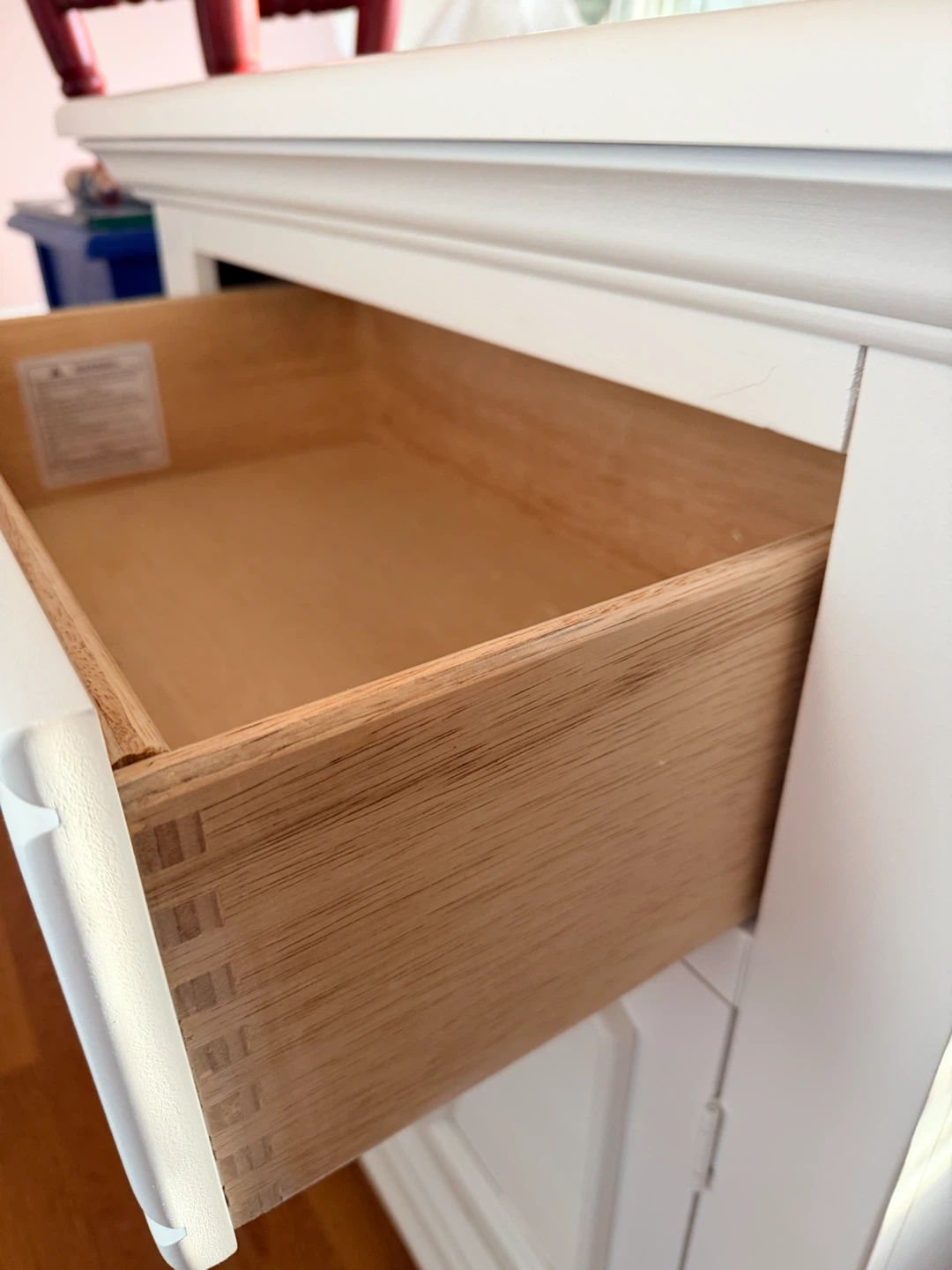 Solid wood, high quality white night stand or entryway cabinet - photo 4