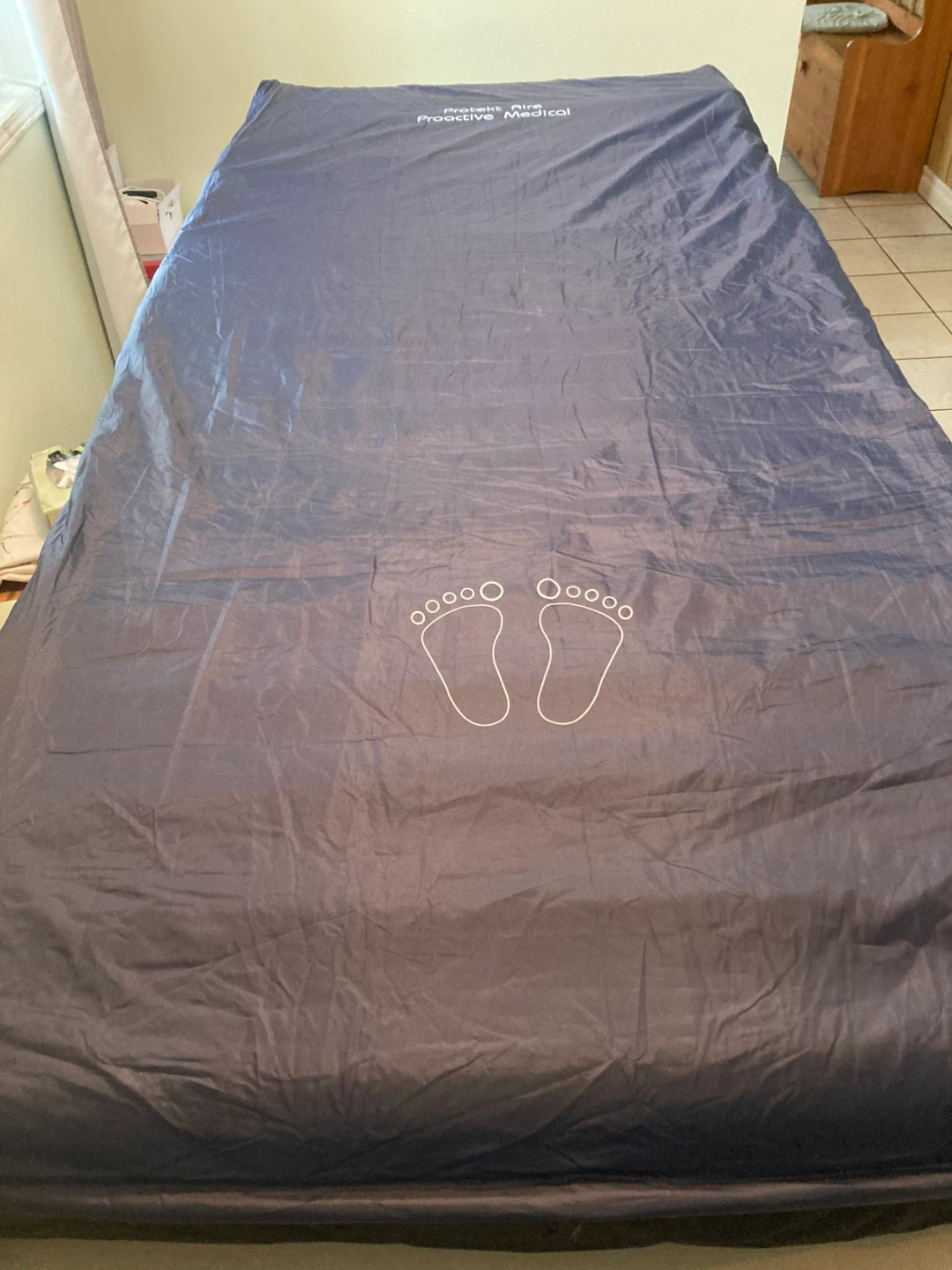 Delivery!- Low air loss Mattress + Hospital Bed for Elderly/sick - photo 4