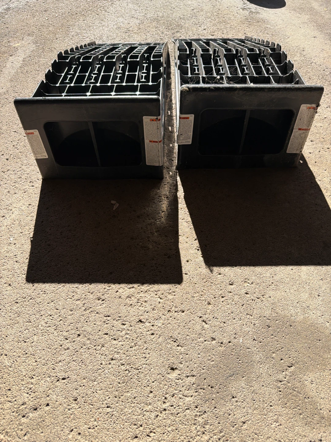 Set of Two Black Plastic Vehicle Ramps - photo 2