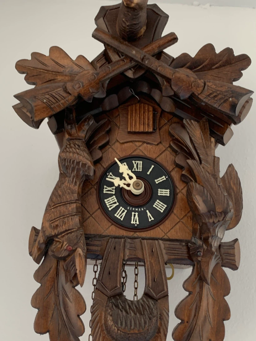 Antique, Authentic Wall Cuckoo Clock “ !
