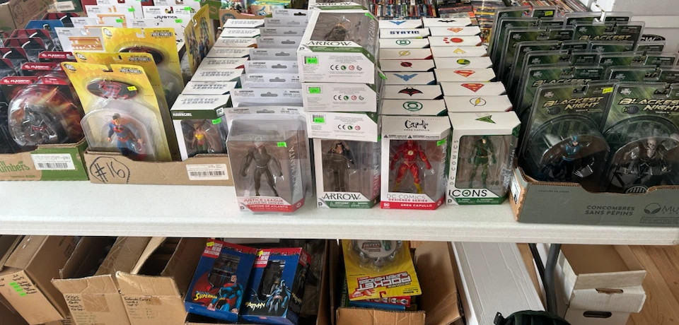 ESTATE  FINAL CLEAR OUT:  80’s Action Figures & Toys - photo 4