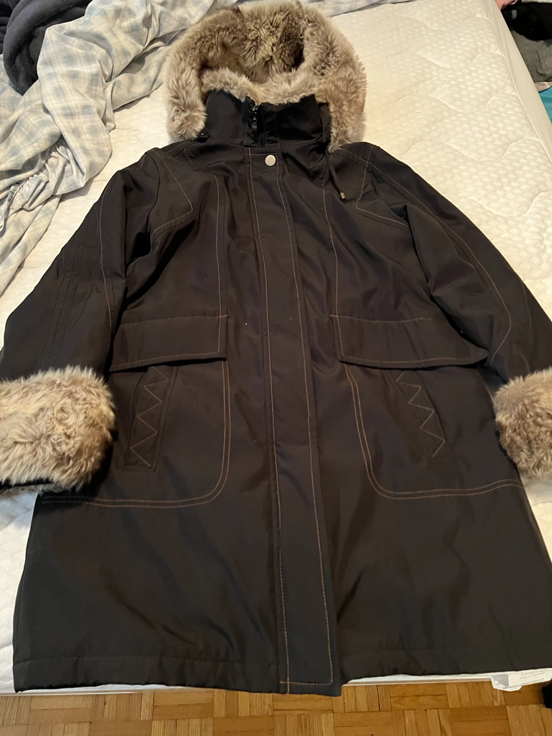 Tradition Black Winter Parka Size M