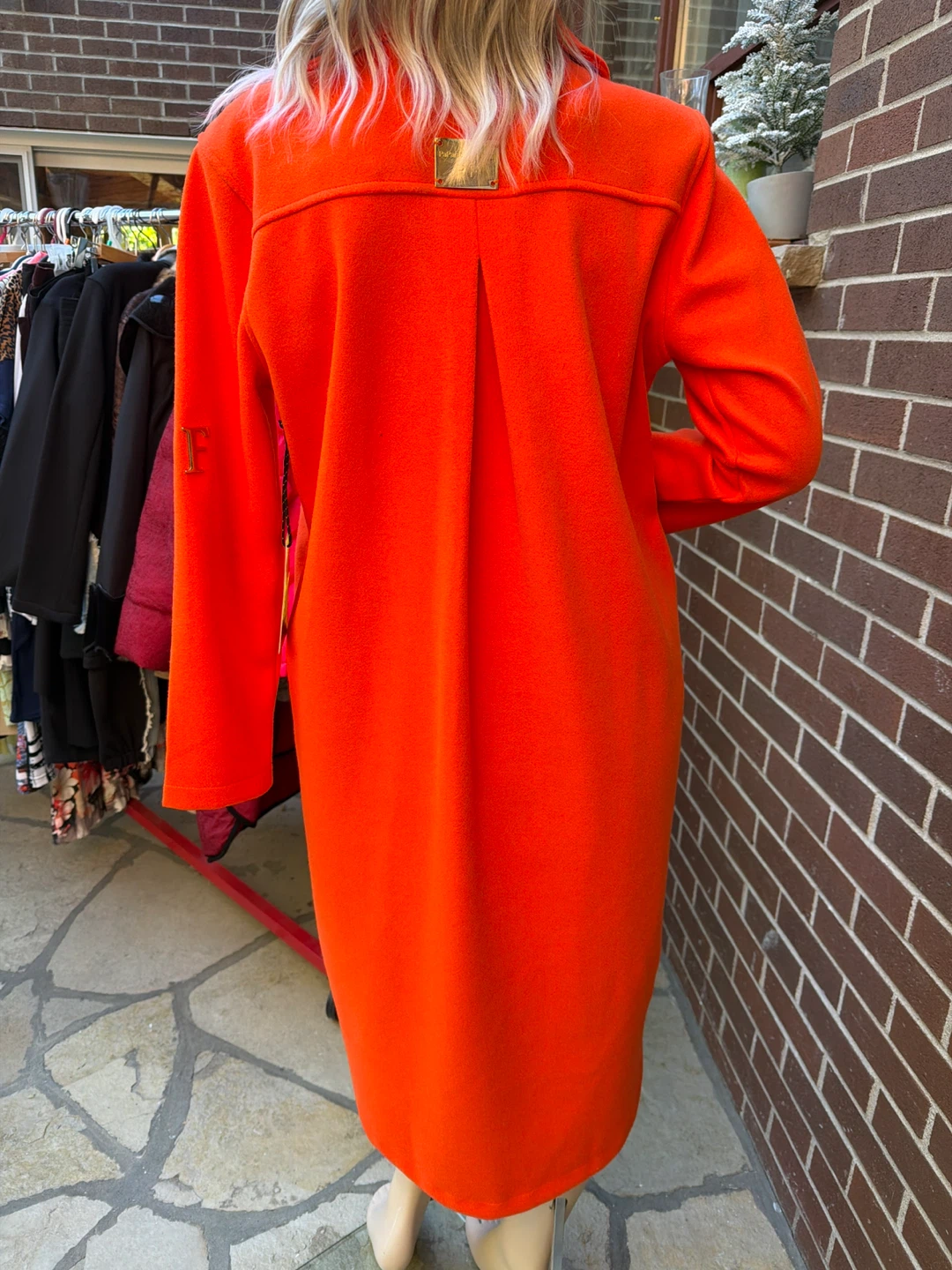 Coat - photo 2