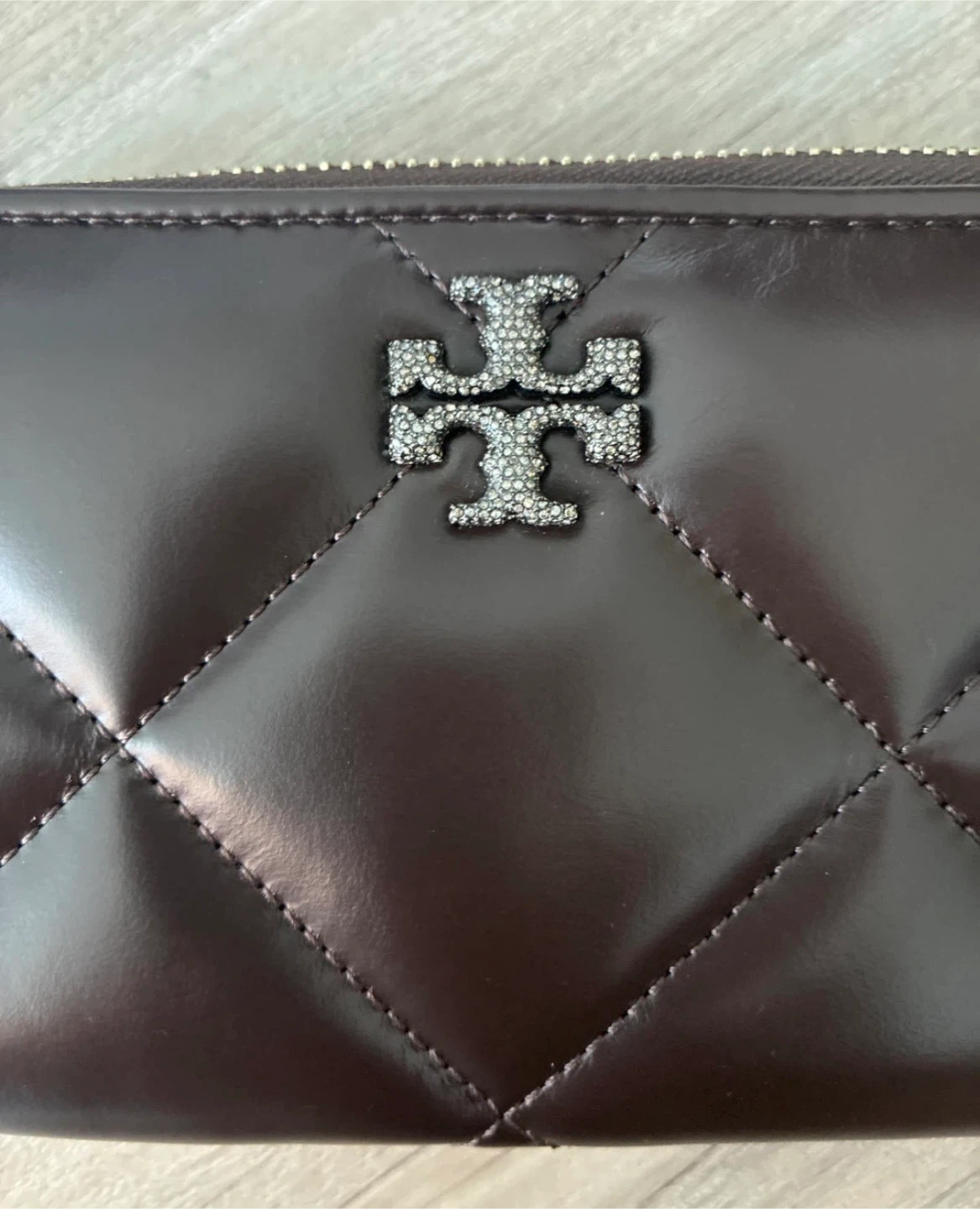 Brand new! Tory Burch Kira Diamond Wallet - photo 2