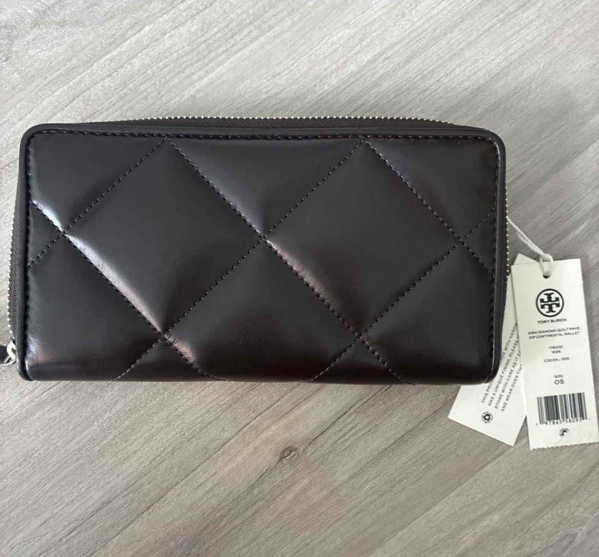 Brand new! Tory Burch Kira Diamond Wallet - photo 4