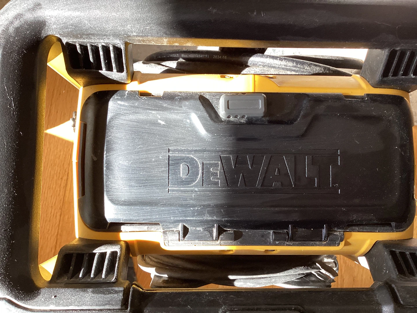 Dewalt electric jobsite pressure washer - photo 3