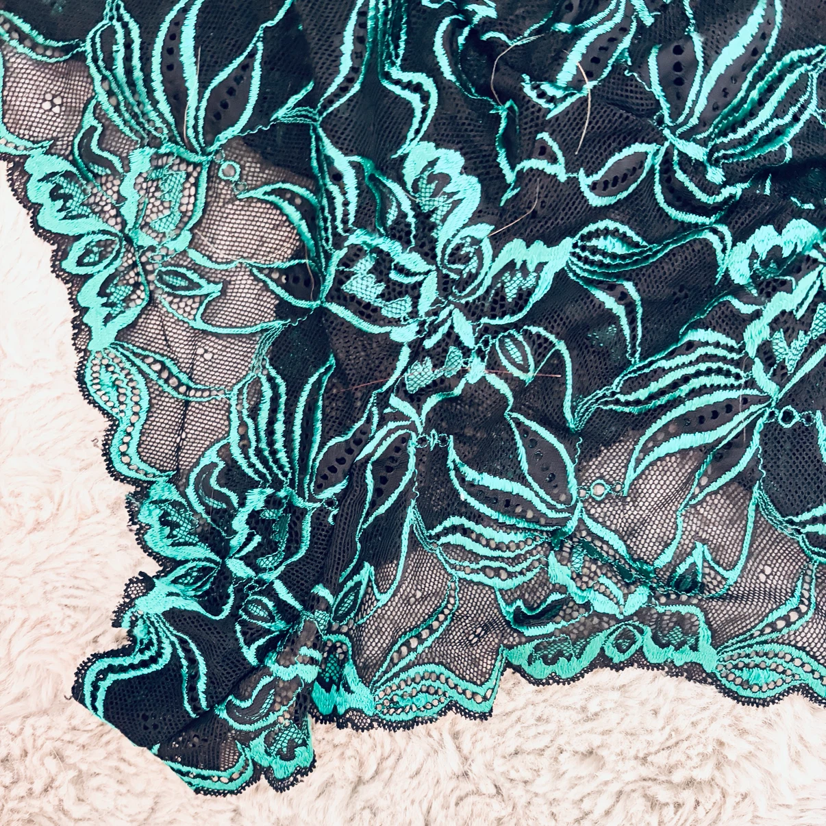 Black and Teal Lace Bodysuit Size M - photo 3