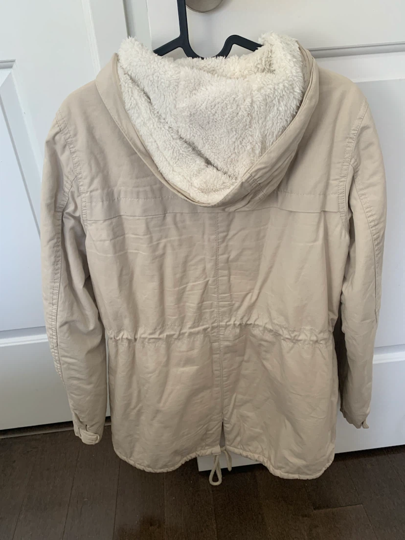 Forever 21 Beige Sherpa-Lined Hooded Jacket - photo 2