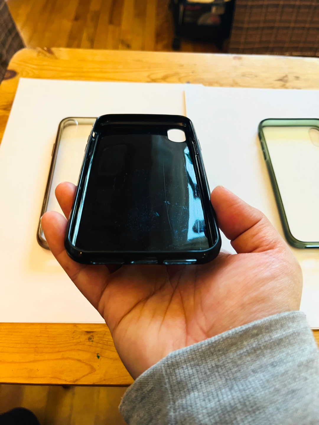 Cellphone Used Case for iPhone XR - photo 5