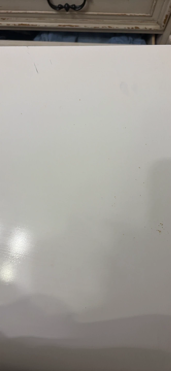White desk with side shelves