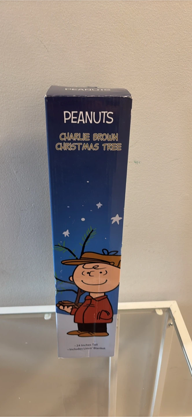 Peanuts Charlie Brown Christmas Tree