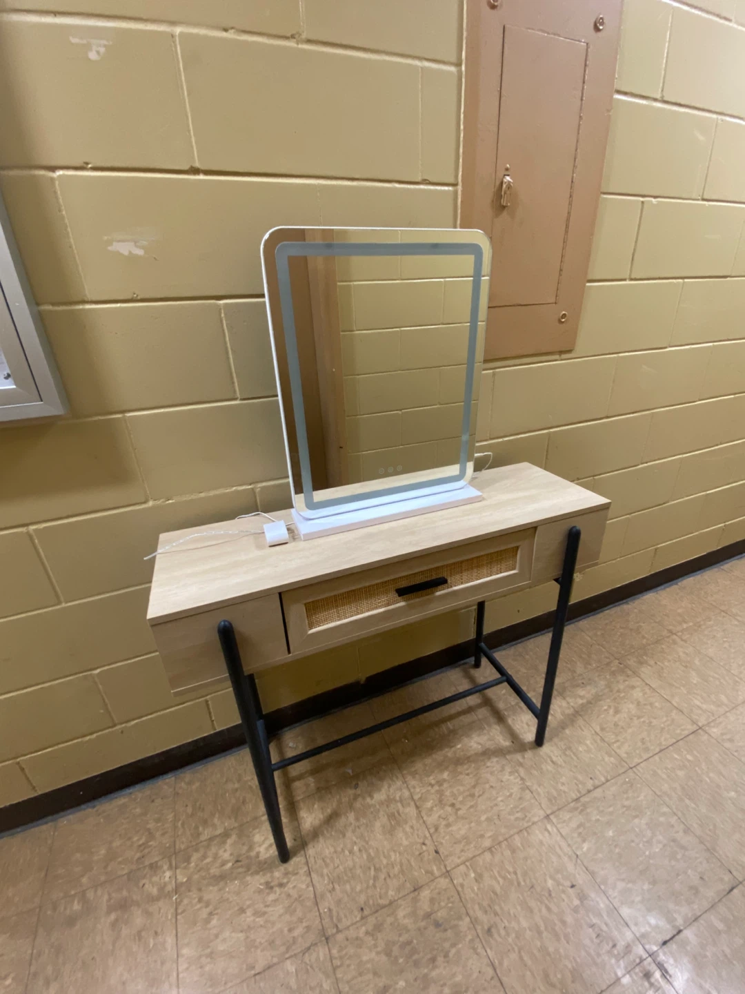 Modern Vanity Table with LED Mirror - photo 2