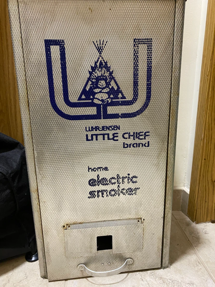 Luhr-Jensen Little Chief Home Electric Smoker
