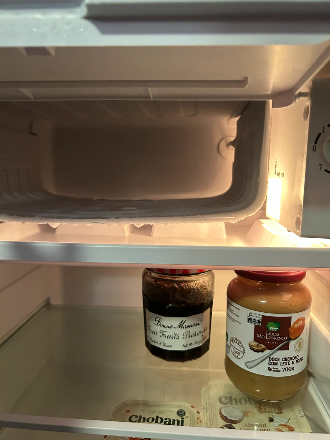 Magic Chef Mini Refrigerator - photo 3