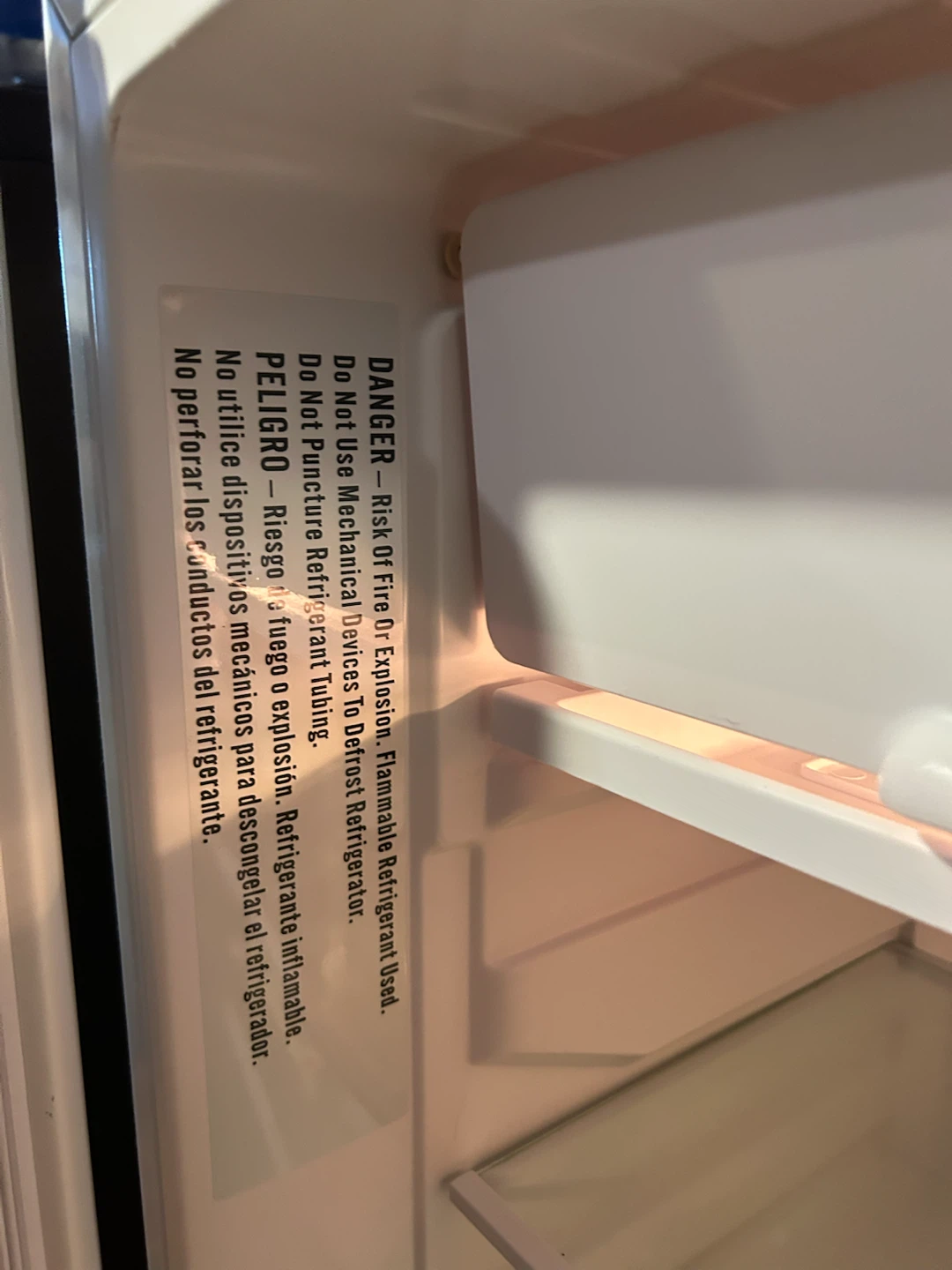 Magic Chef Mini Refrigerator - photo 5