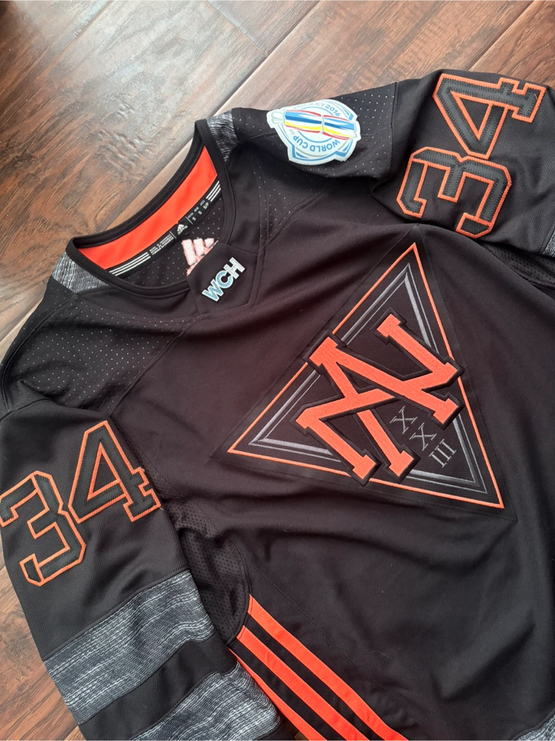 Auston Matthews World Cup of Hockey Adidas jersey 2016 S - photo 4