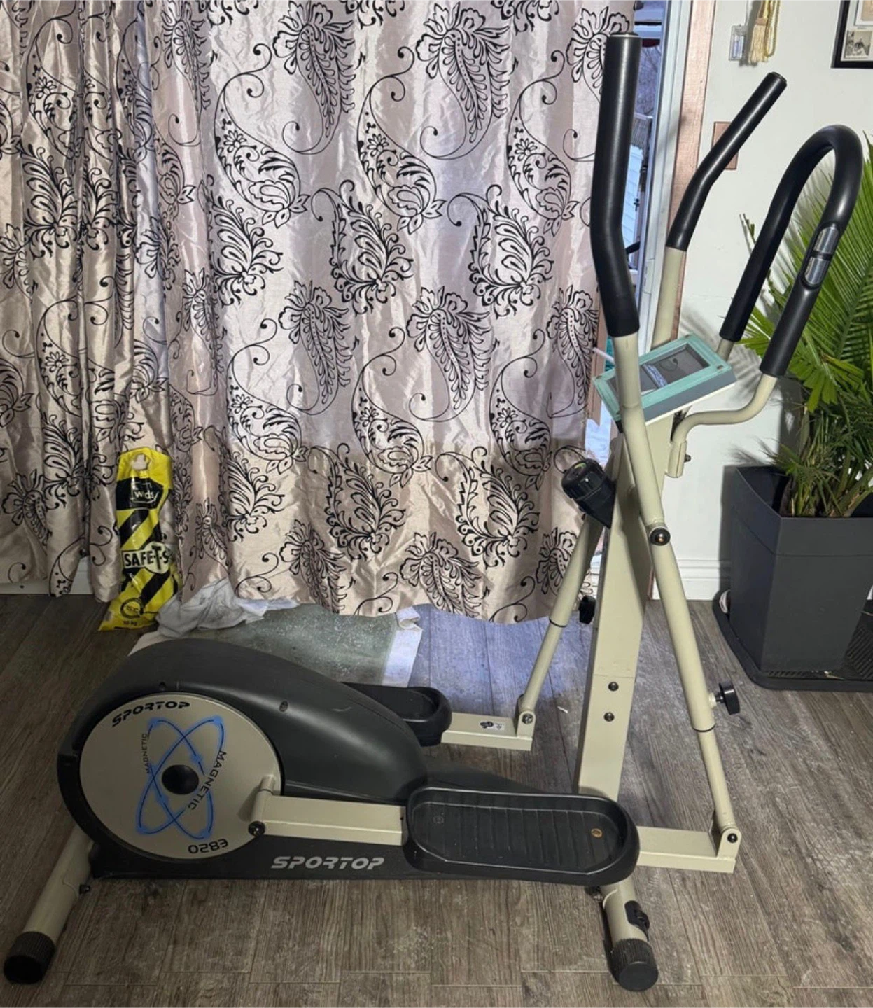 Elliptical Machine