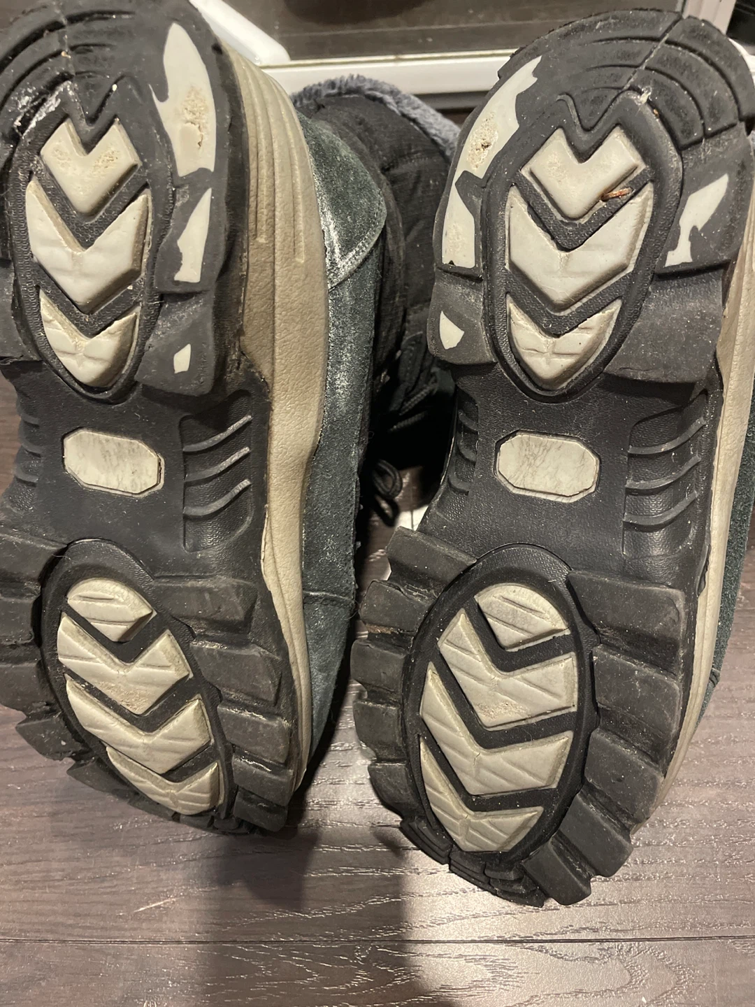 Black Winter Boots