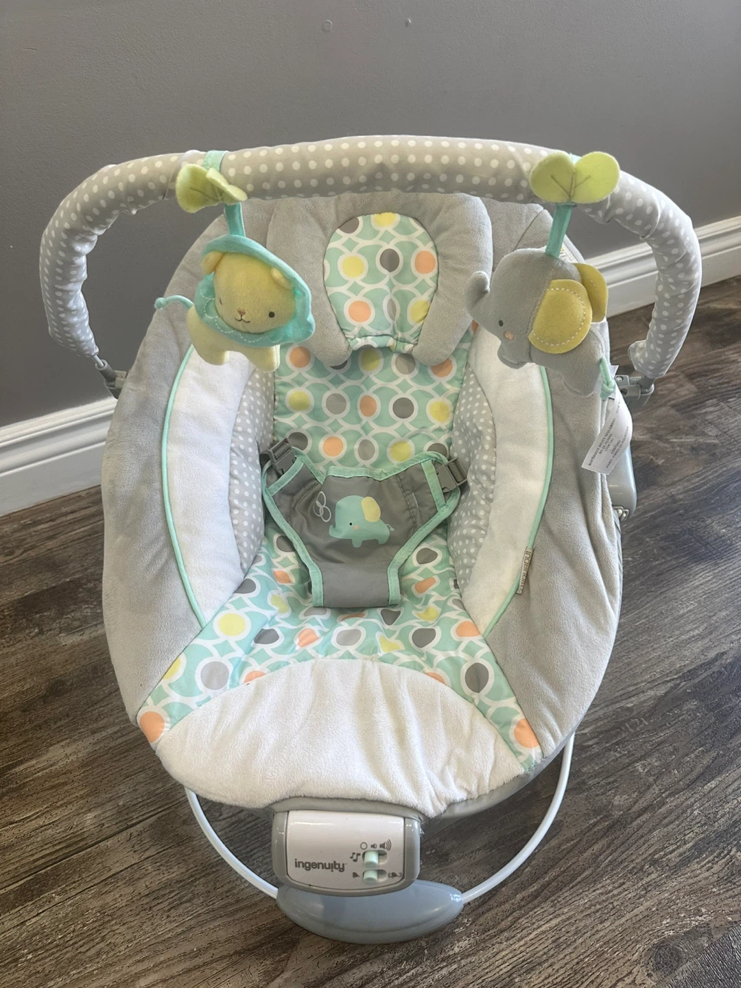 Ingenuity Baby Bouncer with Removable Toy Bar