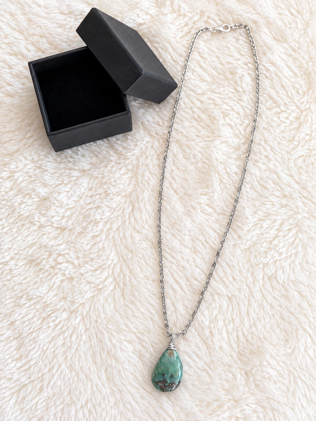 NEW Turquoise Teardrop Necklace - photo 2