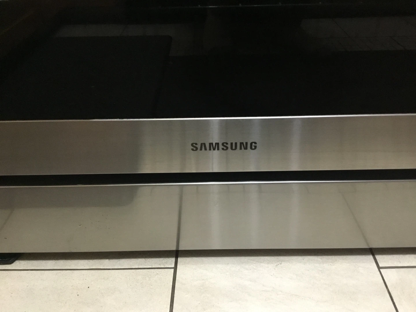 Samsung 30 inch Electric Range - photo 4