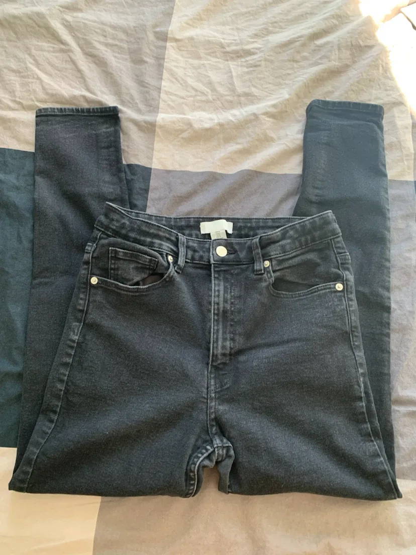 H&M Black Denim Jeans Size 12