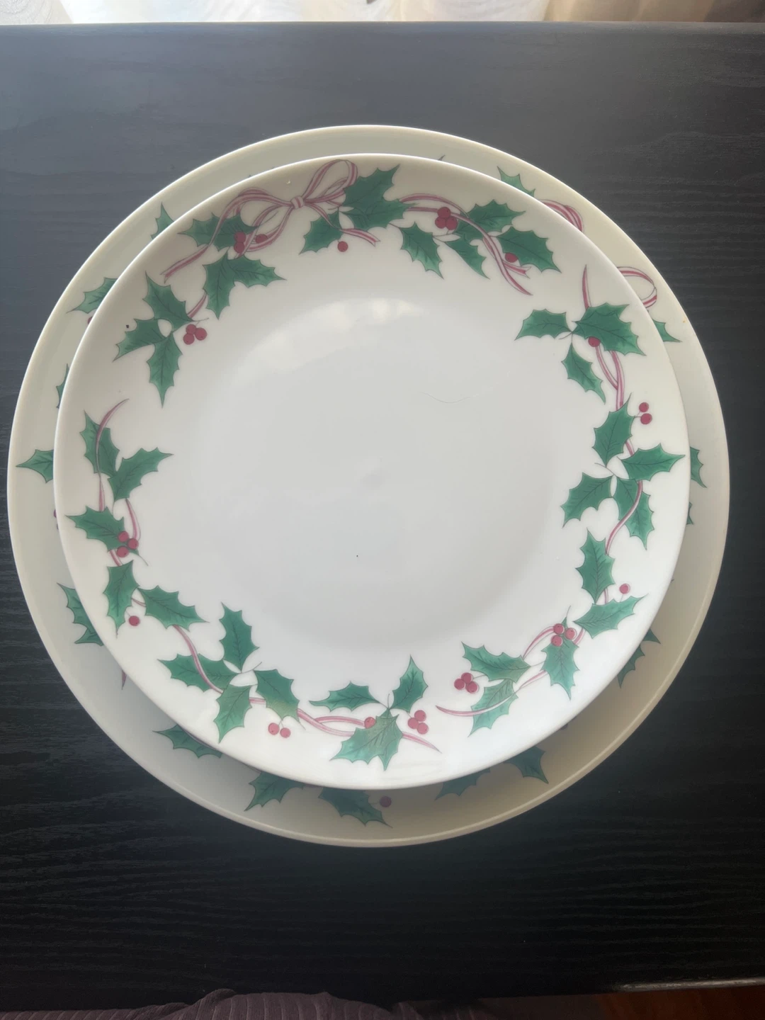 Set of Christmas Holly Plates