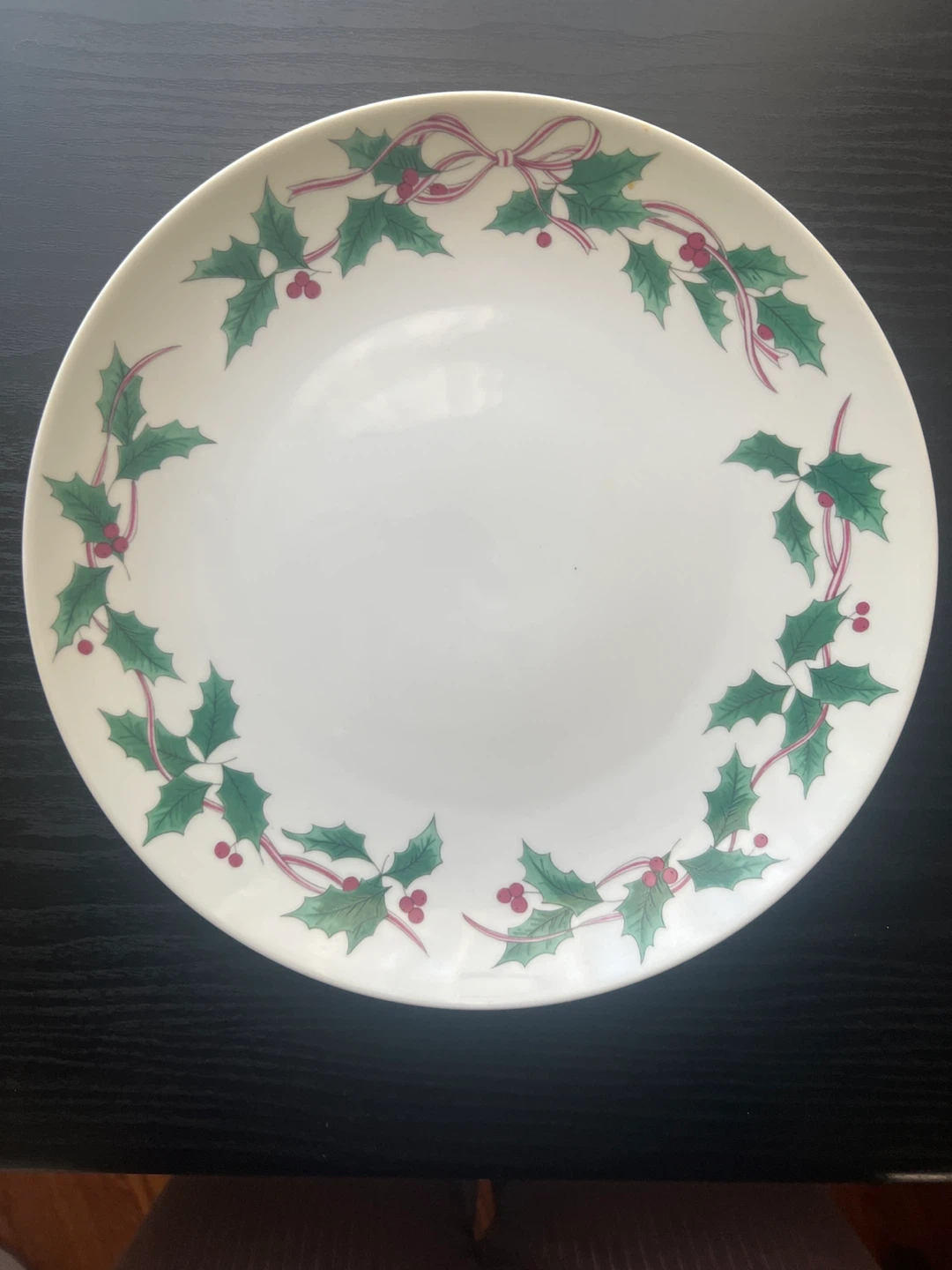Set of Christmas Holly Plates - photo 3