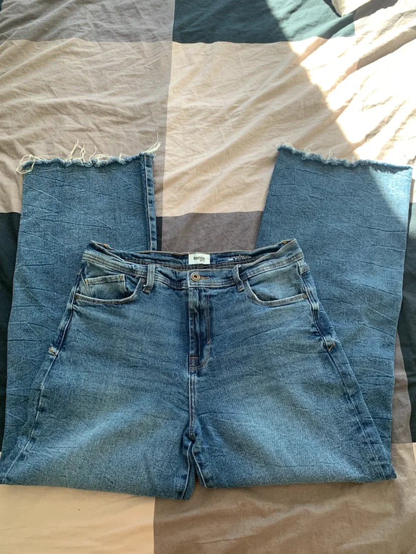 Kensie High Rise Wide Leg Jeans