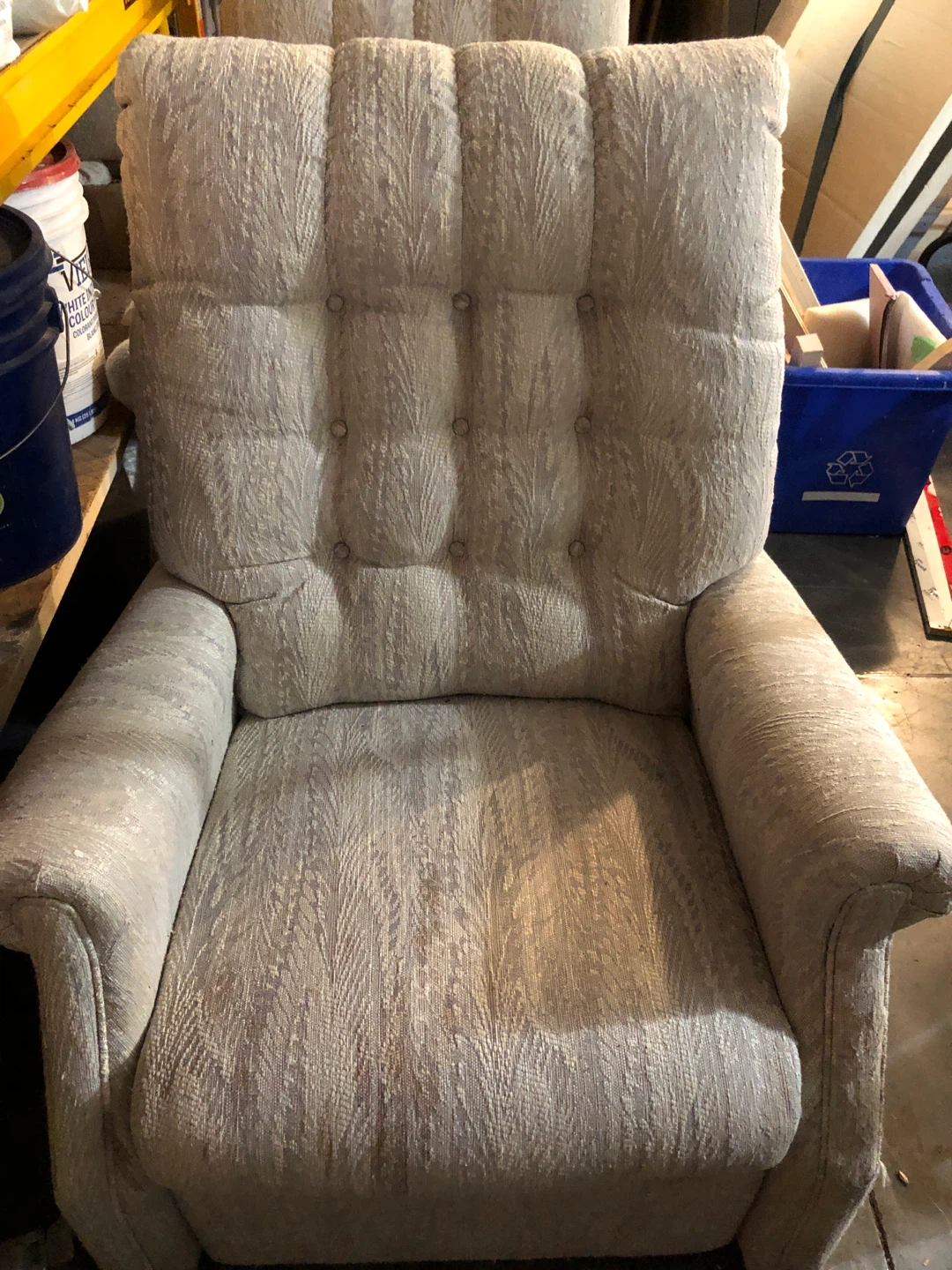 Set of Two Beige Recliner Chairs - photo 4