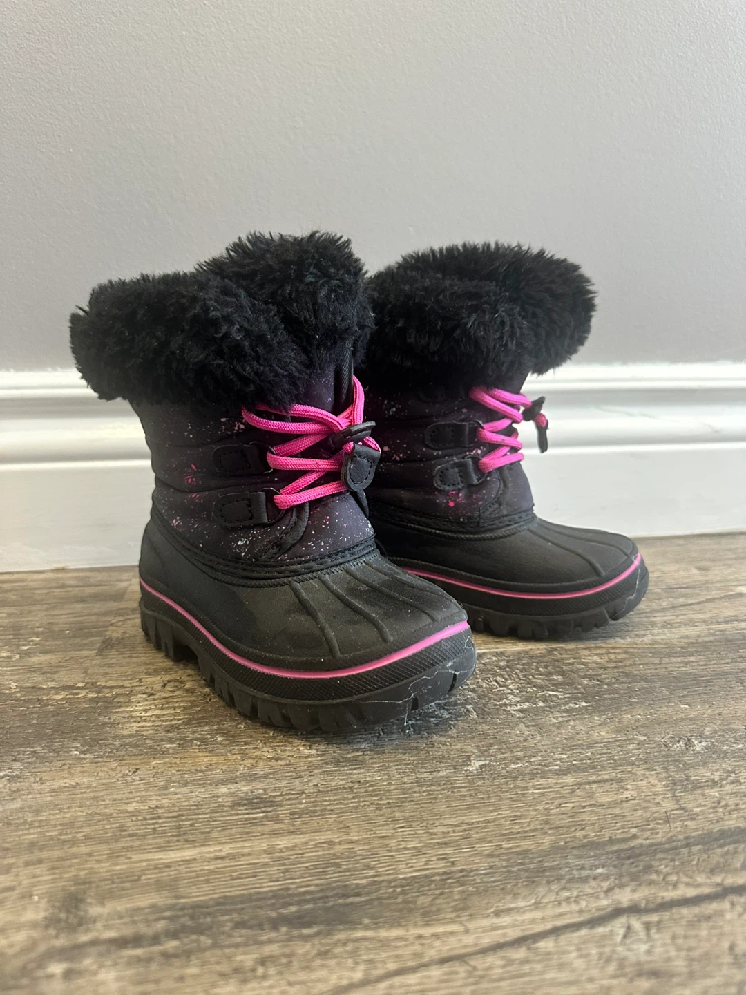 Toddler Girl Winter Boots Black and Pink - Size 8