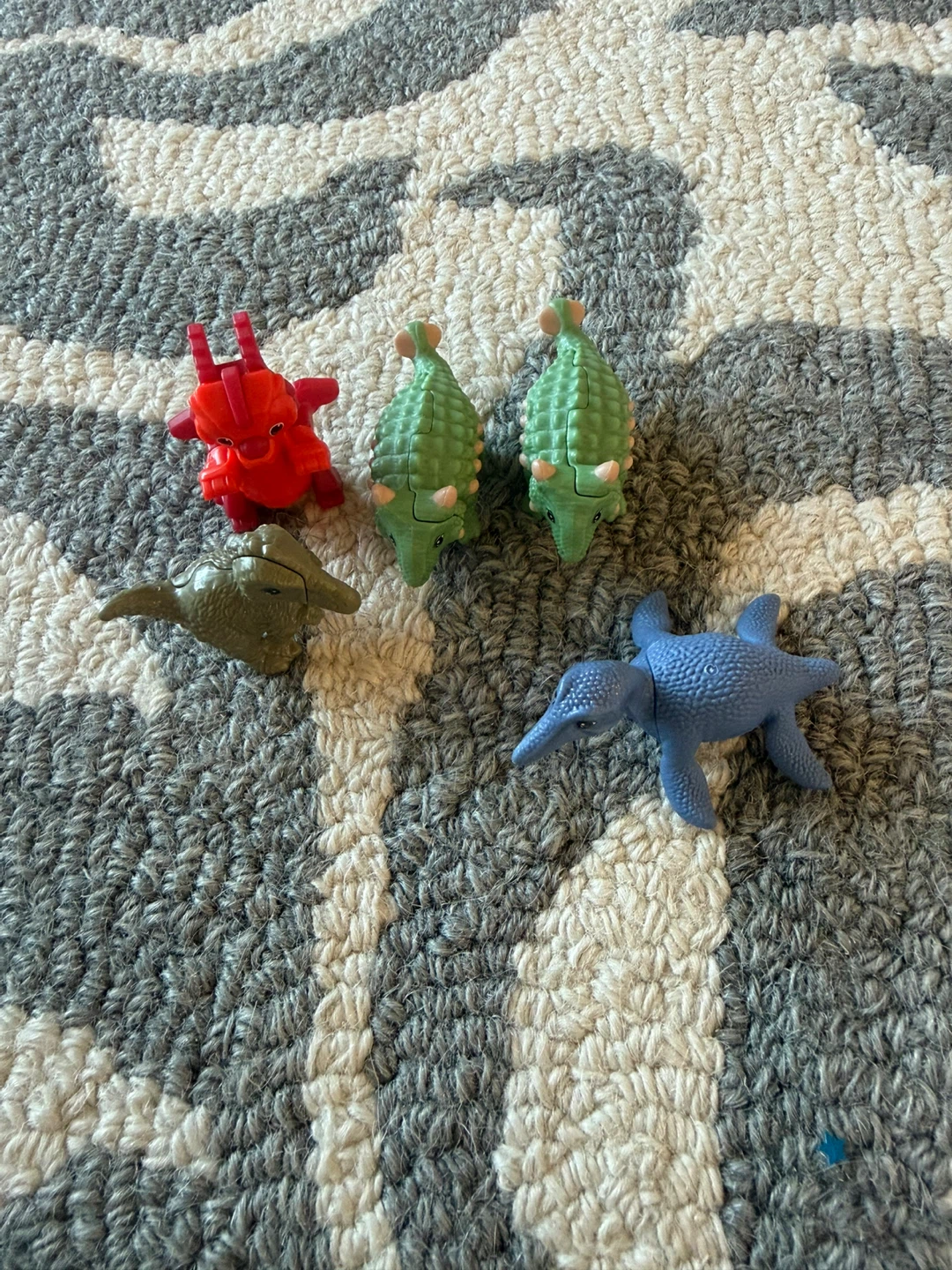 Set of 5 Assorted Dinosaur Figurines