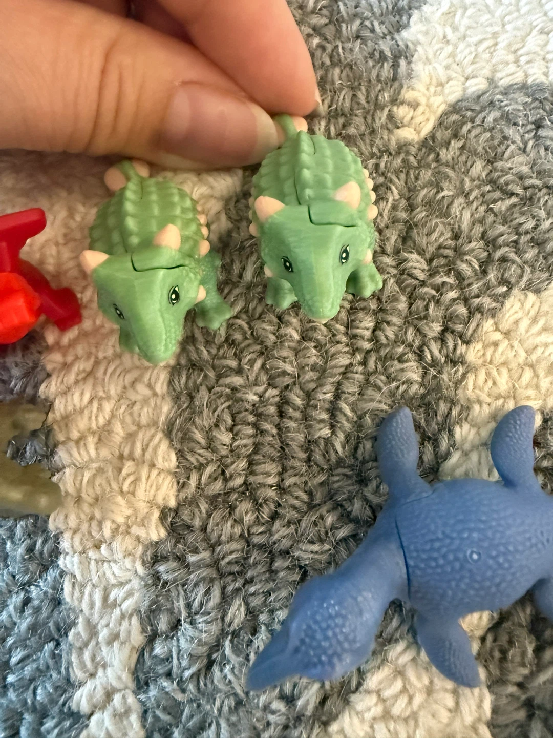 Set of 5 Assorted Dinosaur Figurines - photo 2