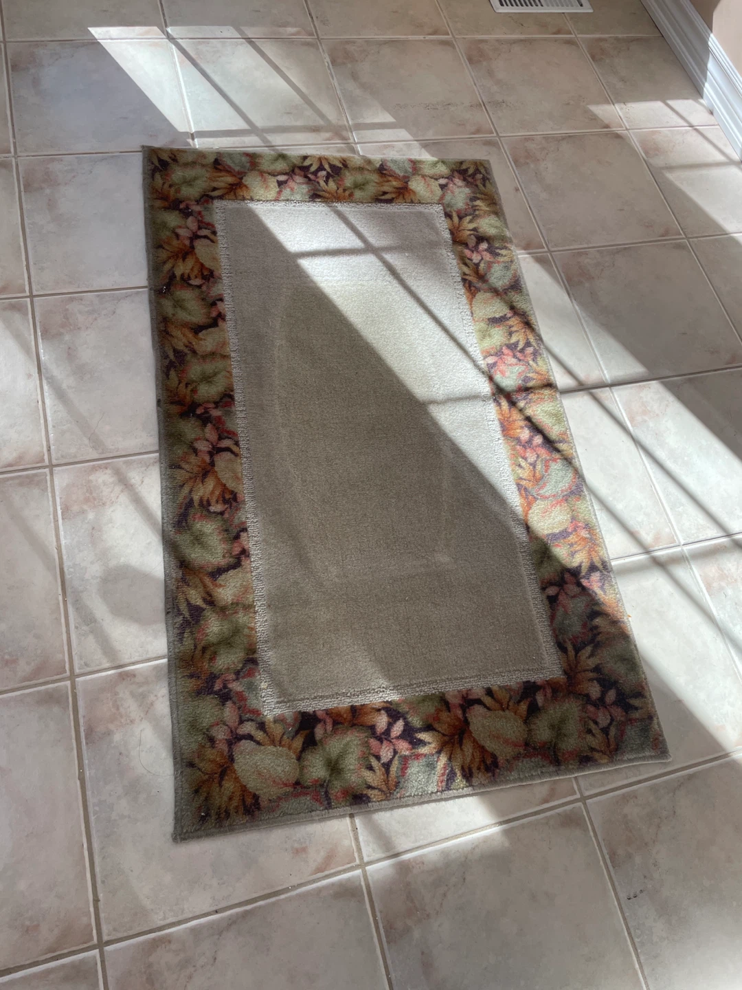 Floral Border Accent Rug
