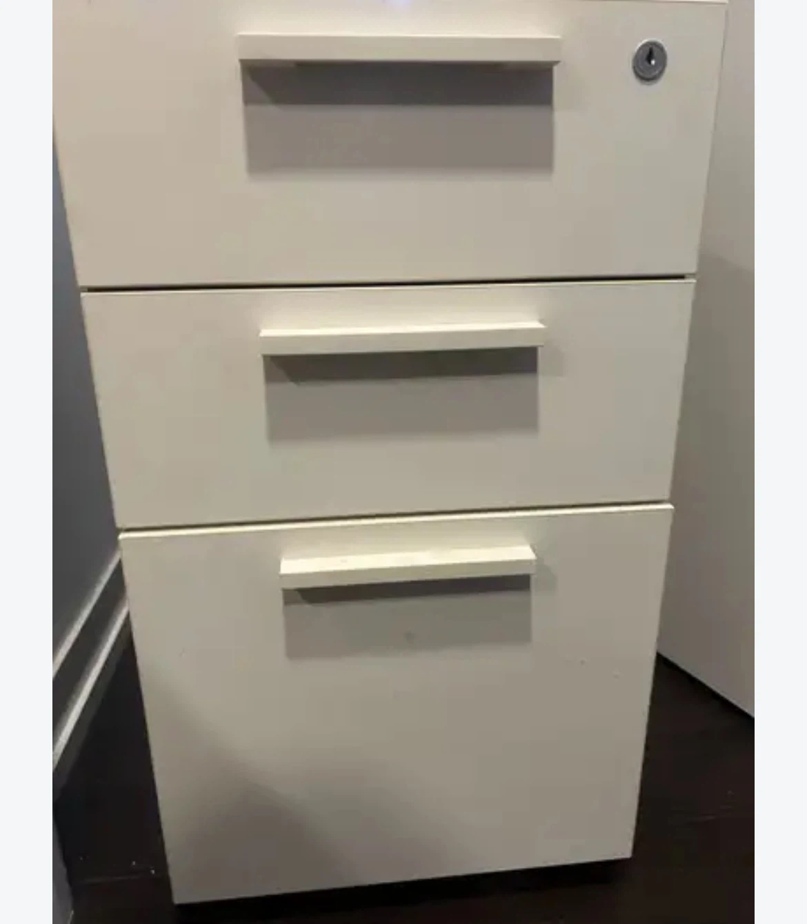 Mobile 3-Drawer Filing Cabinet - photo 2