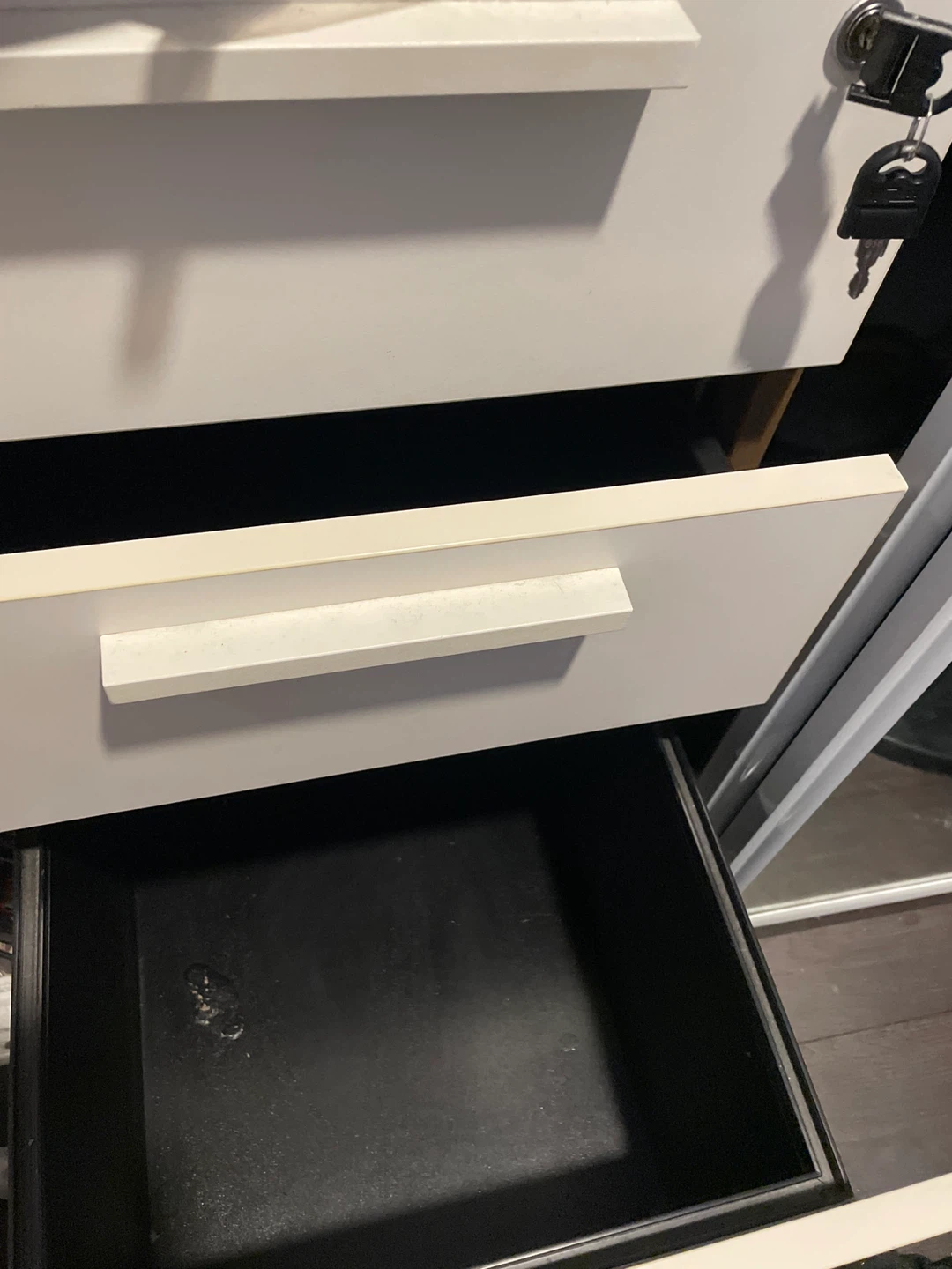 Mobile 3-Drawer Filing Cabinet - photo 3