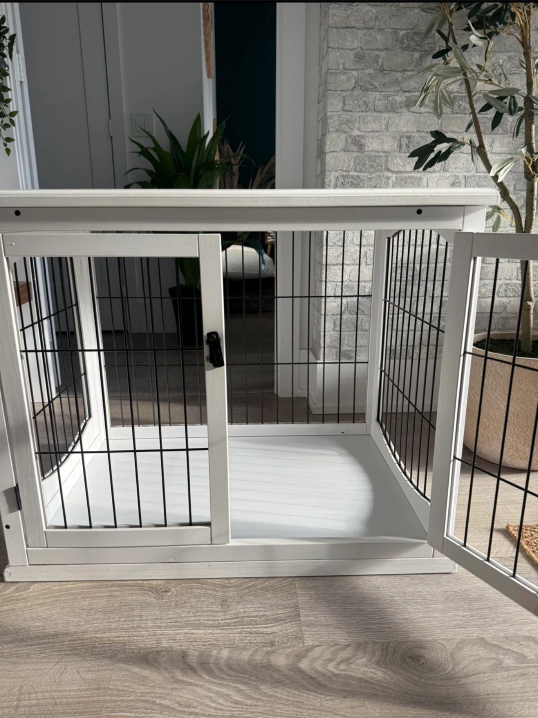 Trixie - White Furniture-Style Dog Crate