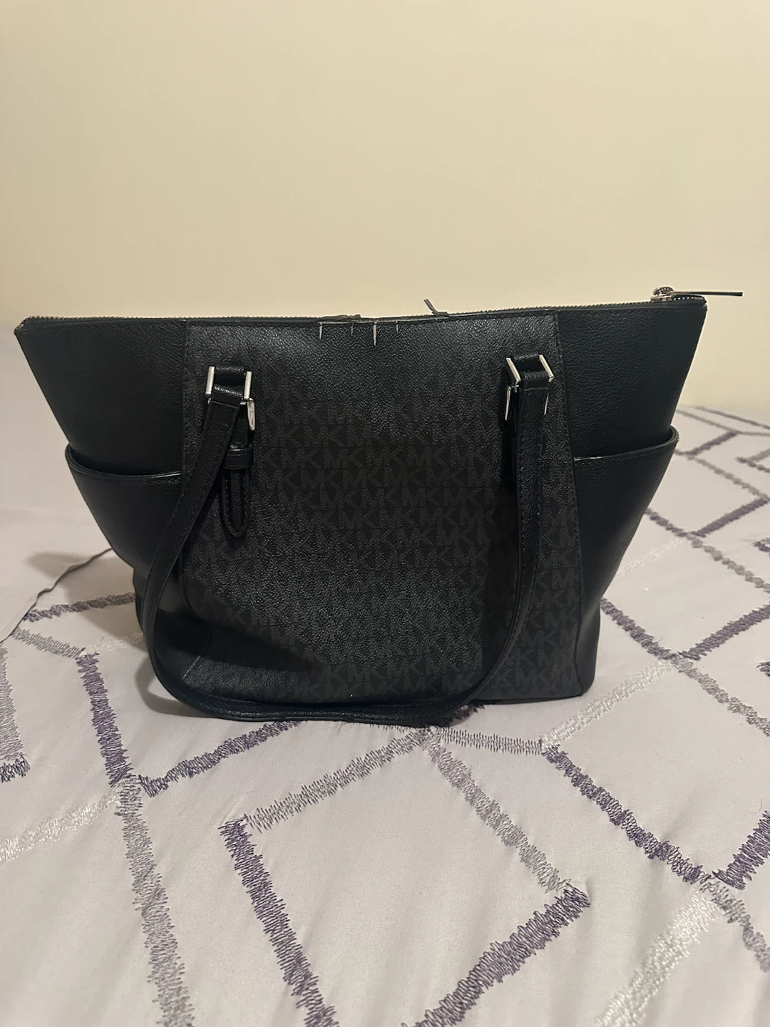 Michael Kors Black Logo Tote Bag - photo 2