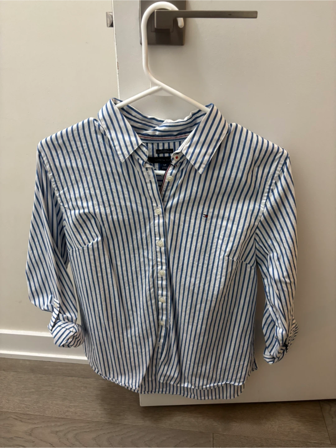 MOVING SALE Tommy Hilfiger Women's shirts & sweater