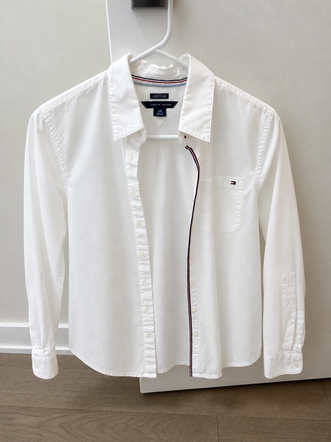MOVING SALE Tommy Hilfiger Women's shirts & sweater - photo 3