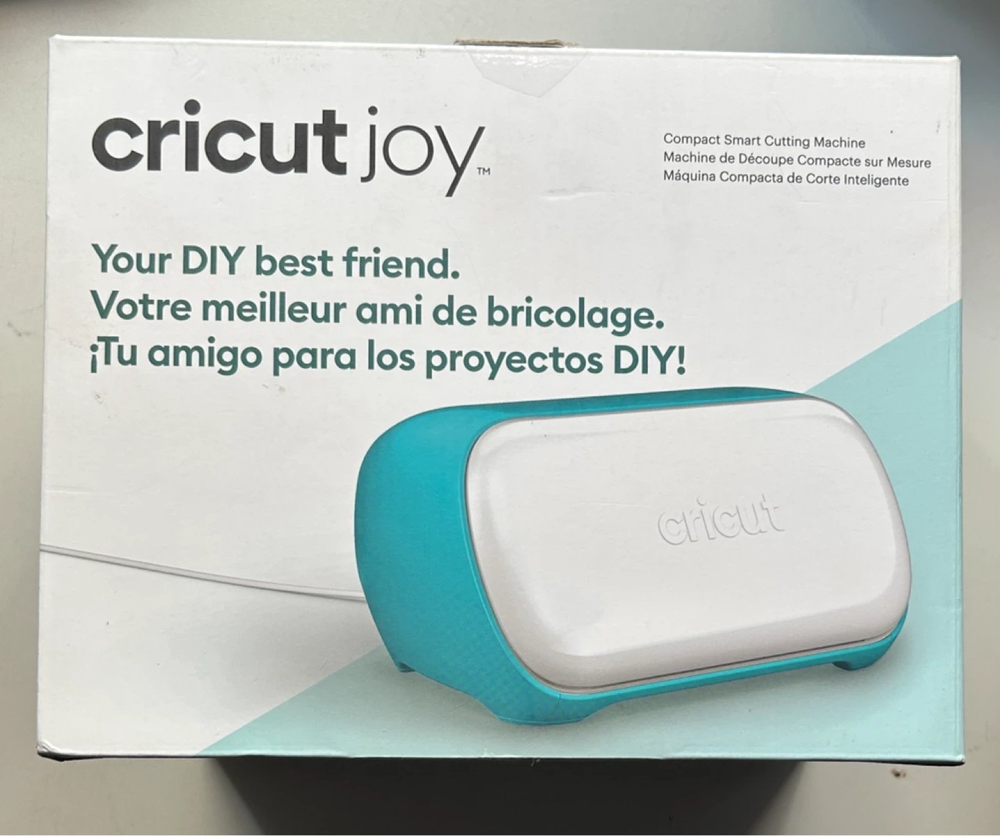 Cricut Joy Compact Smart Cutting Machine