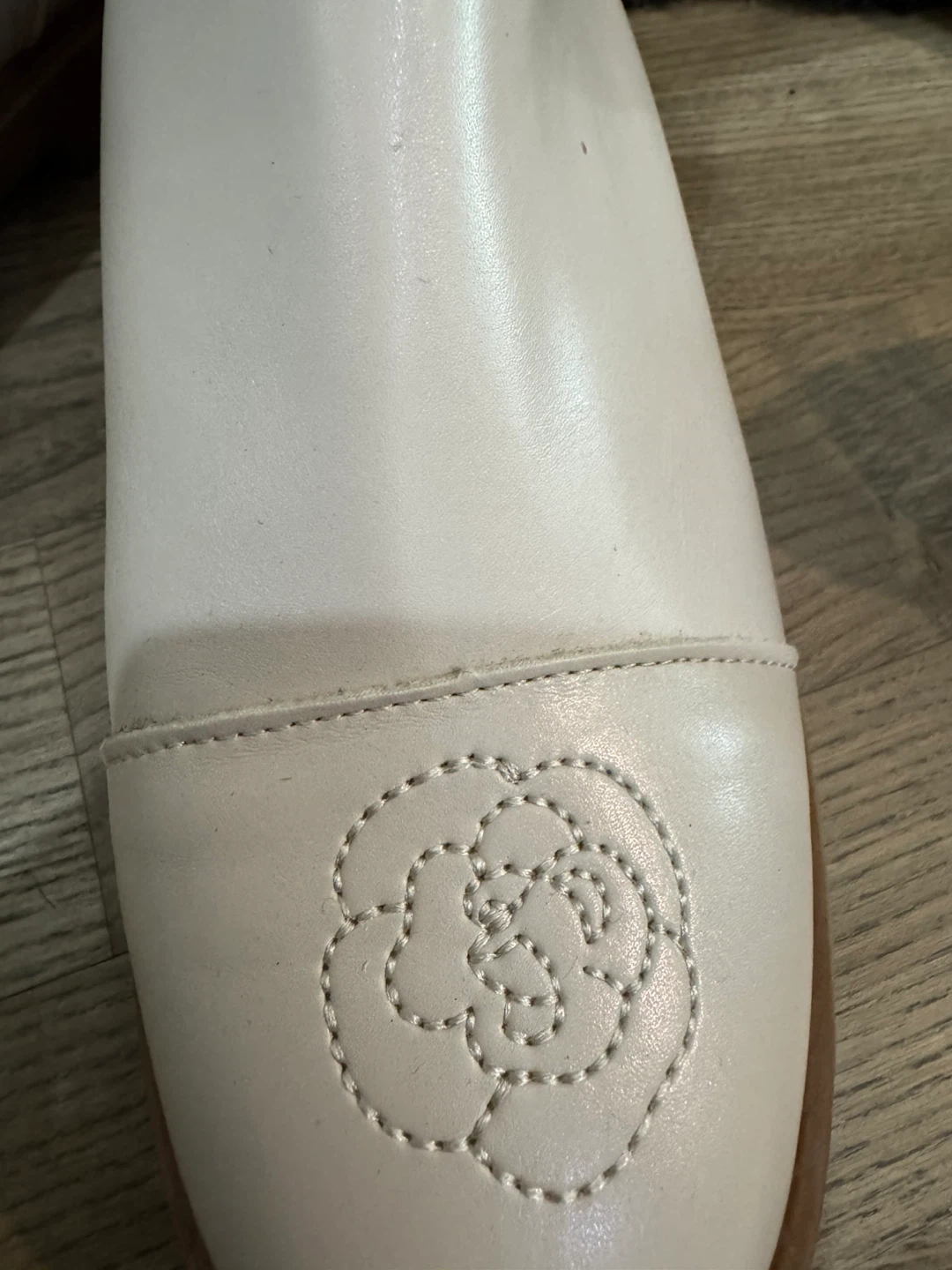 New size 37- Cream Camellia Knee-High Boots - photo 2